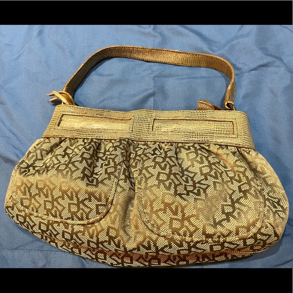 DKNY Shoulder Bag - Picture 1 of 7